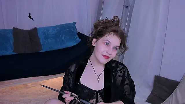 Snapshot of Colleen_Blake chatting on October 30, 5:02 pm Colleen Blake online show from October 30, 5:02 pm