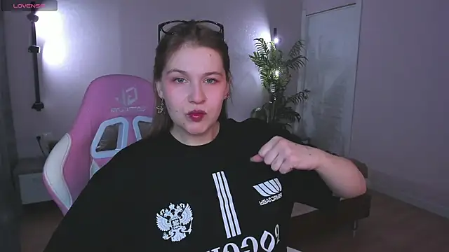 Snapshot of Colleen_Blake chatting on November 5, 5:13 pm Colleen Blake online show from November 5, 5:13 pm