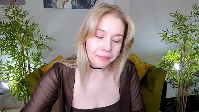 Colleen Blake online show from May 25, 4:57 pm