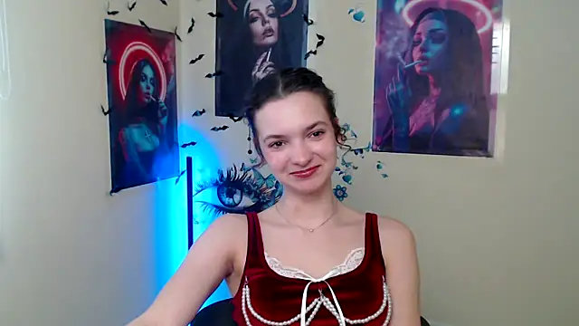  SusieSu  online show from March 10, 1:05 pm