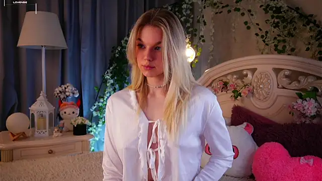 EdlinAlliston online show from November 21, 1:54 pm