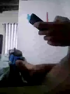 Snapshot of eomaisnovo0 chatting on January 23, 9:39 am eomaisnovo0 online show from January 23, 9:39 am