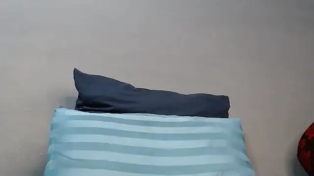 BustyMelonssXXXX online show from November 26, 4:35 am