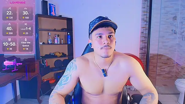 Snapshot of jeisonstark chatting on July 30, 8:41 pm jeisonstark online show from July 30, 8:41 pm