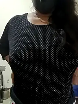 Anamika Kapoor online show from January 9, 6:59 am