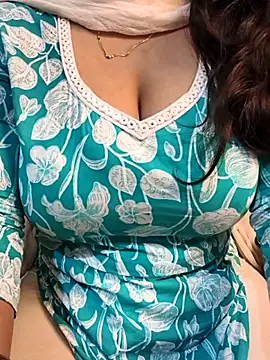 Anamika Kapoor online show from September 19, 1:29 am