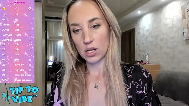 Snapshot of lady_Nati chatting on January 29, 2:32 pm lady Nati online show from January 29, 2:32 pm