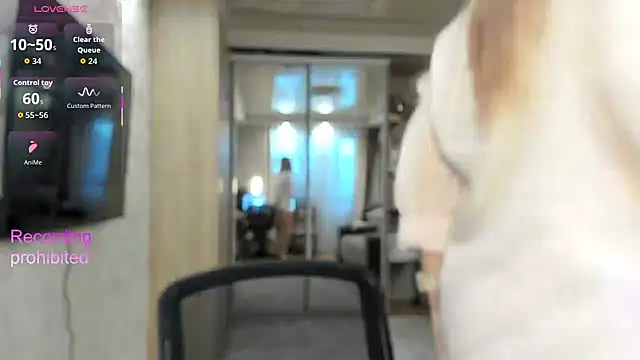 lady Nati online show from February 24, 2:37 pm