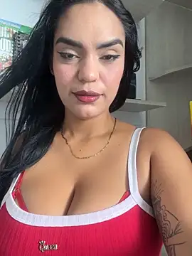 Snapshot of Sara-77 chatting on November 18, 3:38 pm Sara-77 online show from November 18, 3:38 pm