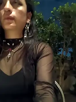 Snapshot of Lila_Desiree chatting on January 11, 1:06 am Lila Desiree online show from January 11, 1:06 am