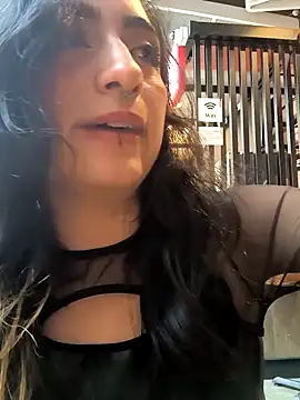 Snapshot of Lila_Desiree chatting on January 28, 7:00 pm Lila Desiree online show from January 28, 7:00 pm