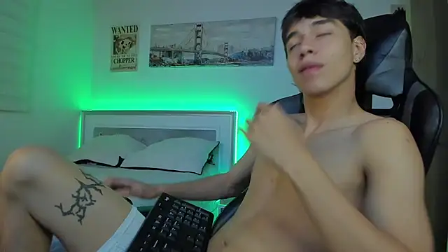 facebaby1 online show from February 13, 3:18 am