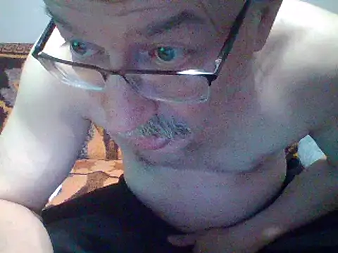 loverboyxxx69 online show from February 13, 7:21 pm