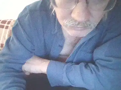 loverboyxxx69 online show from March 2, 6:05 am