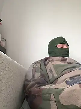 Snapshot of Napoleon1er_ chatting on December 29, 2:42 pm Napoleon1er online show from December 29, 2:42 pm