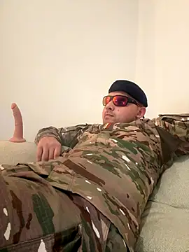 Snapshot of Napoleon1er_ chatting on November 11, 10:10 pm Napoleon1er online show from November 11, 10:10 pm