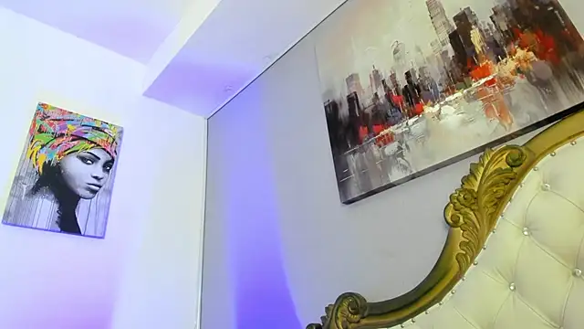 Snapshot of Antonella_Fontanna chatting on December 23, 7:28 am Antonella Fontanna online show from December 23, 7:28 am