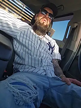 Beardedtattood online show from June 24, 11:09 am