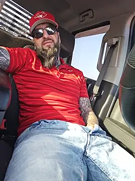 Beardedtattood online show from July 1, 11:23 am