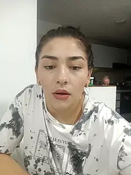 SophieWinslow online show from March 1, 11:58 pm