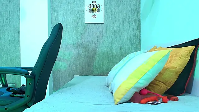 zhamira 21 online show from January 12, 4:00 am