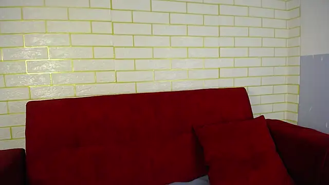 Snapshot of ricura_mily chatting on November 25, 3:17 am ricura mily online show from November 25, 3:17 am