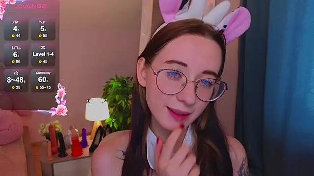 Snapshot of Dark_Lola_ chatting on February 25, 7:20 am Dark Lola  online show from February 25, 7:20 am