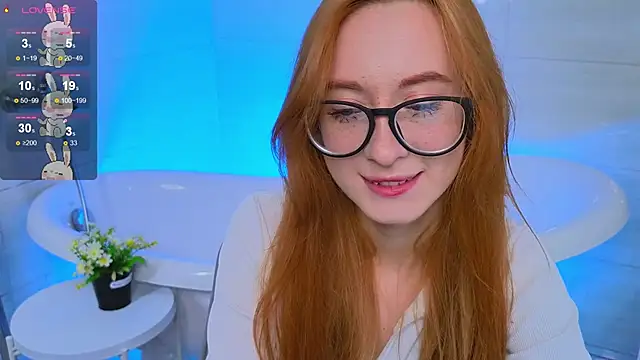 Snapshot of Dark_Lola_ chatting on September 16, 2:01 am Dark Lola  online show from September 16, 2:01 am