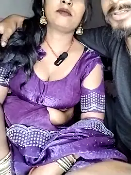 Snapshot of Indian_Lust_Couple chatting on February 24, 1:14 am Indian Lust Couple online show from February 24, 1:14 am