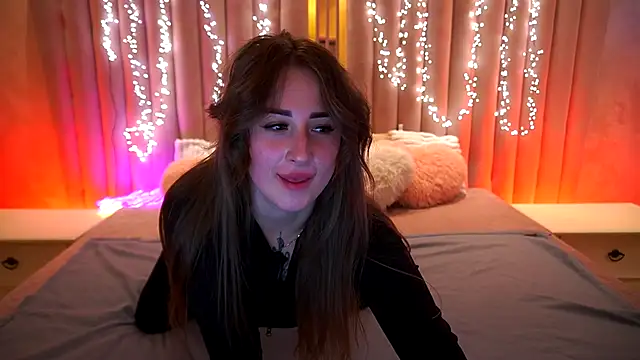 GentleAdellee online show from December 17, 1:39 pm