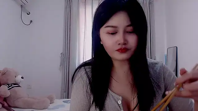 Snapshot of Little-sweet chatting on March 18, 1:53 am Little-sweet online show from March 18, 1:53 am