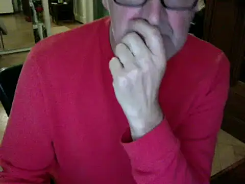 Snapshot of Traumsommer2 chatting on December 19, 4:13 pm Traumsommer2 online show from December 19, 4:13 pm