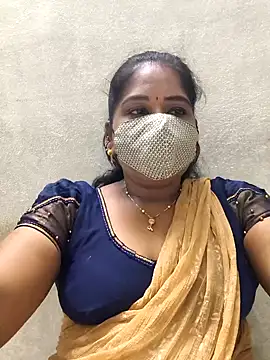 Snapshot of MaaliiiPonuTamil chatting on May 18, 4:24 pm MaaliiiPonuTamil online show from May 18, 4:24 pm