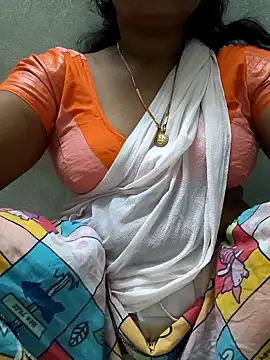 Snapshot of MaaliiiPonuTamil chatting on May 20, 6:47 pm MaaliiiPonuTamil online show from May 20, 6:47 pm