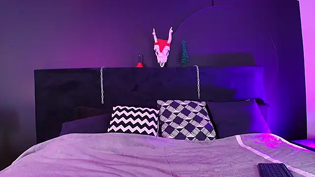 Snapshot of Aylen_darkmoor chatting on January 10, 7:48 pm Aylen darkmoor online show from January 10, 7:48 pm