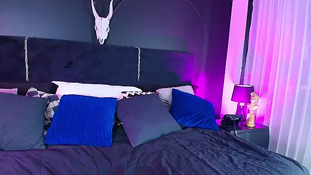 Snapshot of Aylen_darkmoor chatting on February 16, 7:43 pm Aylen darkmoor online show from February 16, 7:43 pm