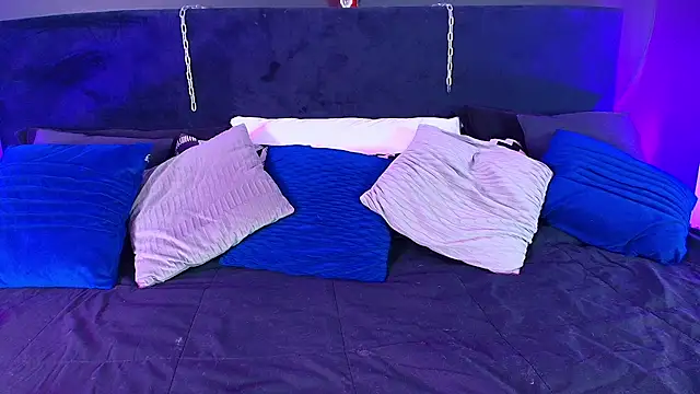 Snapshot of Aylen_darkmoor chatting on March 7, 7:33 pm Aylen darkmoor online show from March 7, 7:33 pm