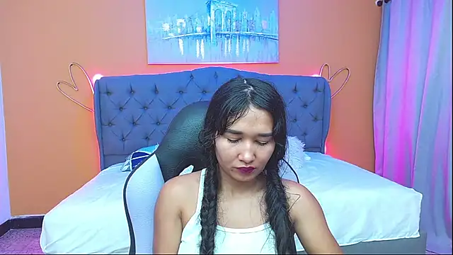 Snapshot of aliceroma chatting on February 5, 2:37 pm aliceroma online show from February 5, 2:37 pm