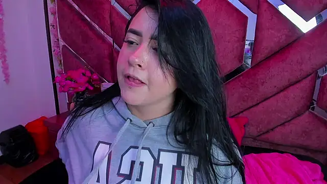 Snapshot of Victoria_Rossy chatting on September 23, 7:39 pm Victoria Rossy online show from September 23, 7:39 pm