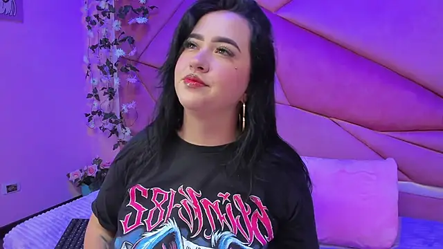 Snapshot of Victoria_Rossy chatting on October 24, 7:54 pm Victoria Rossy online show from October 24, 7:54 pm