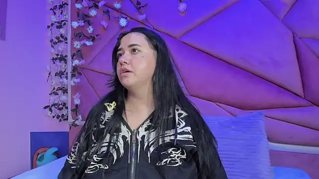 Snapshot of Victoria_Rossy chatting on November 29, 8:34 pm Victoria Rossy online show from November 29, 8:34 pm