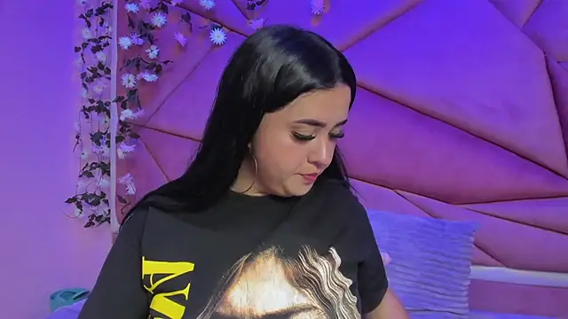 Snapshot of Victoria_Rossy chatting on December 3, 7:34 pm Victoria Rossy online show from December 3, 7:34 pm