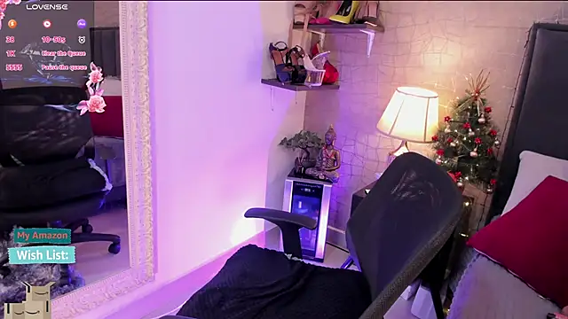 Snapshot of Mariana_c1 chatting on December 5, 3:20 pm Mariana c1 online show from December 5, 3:20 pm