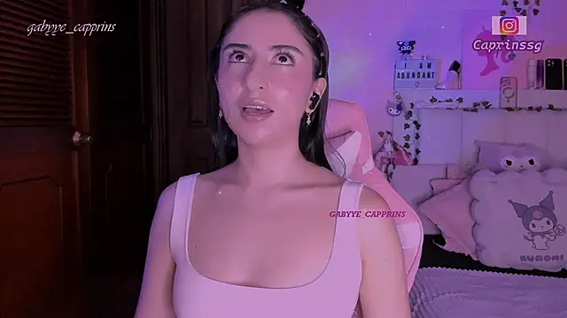 gabyye capprins online show from February 11, 12:37 am