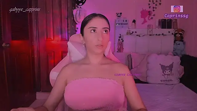 gabyye capprins online show from February 19, 12:28 am