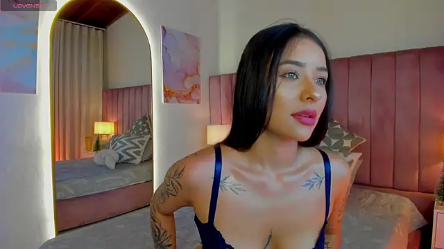 SweetGirl       online show from December 22, 10:45 am