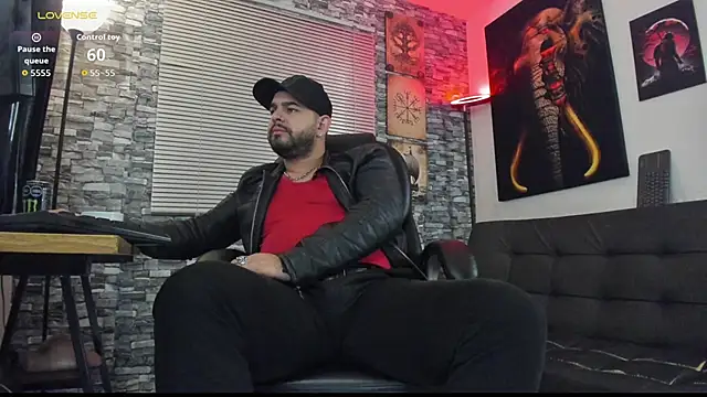 Snapshot of Ethan_Castellano chatting on May 17, 10:06 pm Ethan Castellano online show from May 17, 10:06 pm