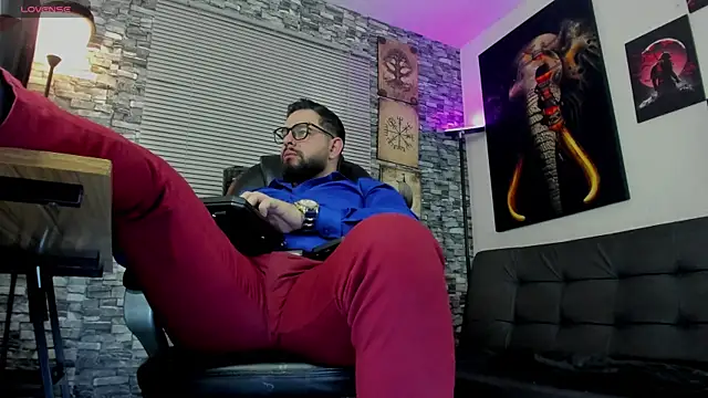 Snapshot of Ethan_Castellano chatting on July 31, 10:20 pm Ethan Castellano online show from July 31, 10:20 pm