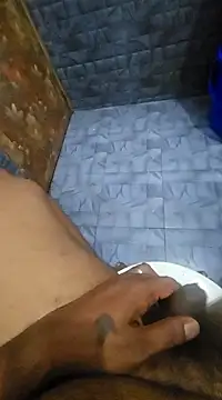 Snapshot of Mallu_ajanraj143 chatting on February 24, 8:36 pm Mallu ajanraj143 online show from February 24, 8:36 pm