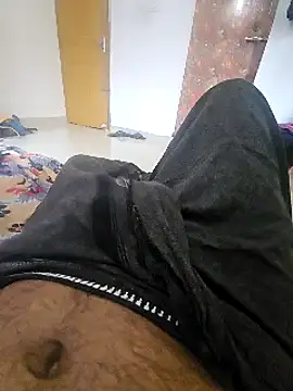 Snapshot of Mallu_ajanraj143 chatting on February 25, 8:25 am Mallu ajanraj143 online show from February 25, 8:25 am